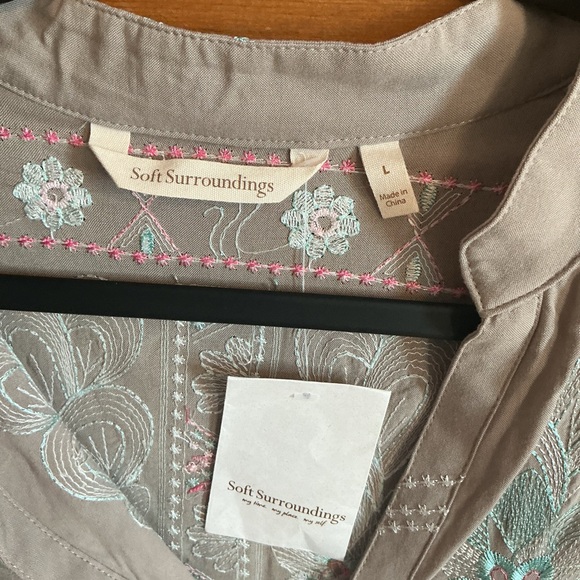 Soft Surroundings Gray Blouse with Pink and Blue Embroidery - Picture 3 of 7